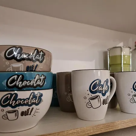 Chez Max Et Lili 52360 Διαμέρισμα *